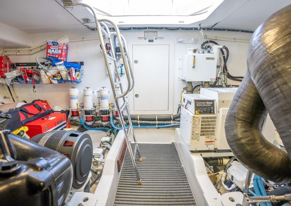 Hatteras 60 Motor Yacht image