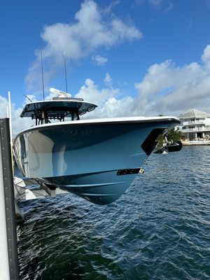 Yellowfin 39 Offshore - main image