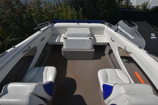 Bayliner 212-CAPRI image