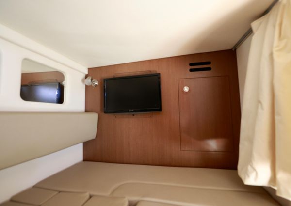 Sea Ray 330 Sundancer image