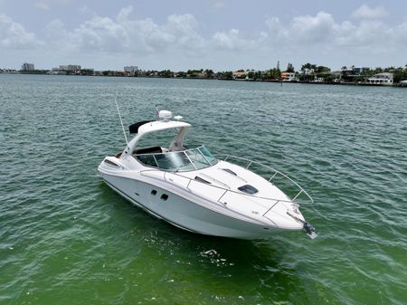 Sea Ray 330 Sundancer image