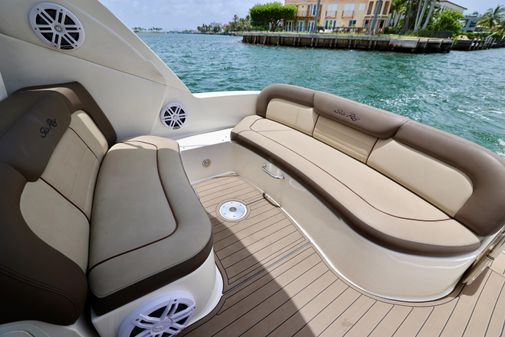 Sea Ray 330 Sundancer image