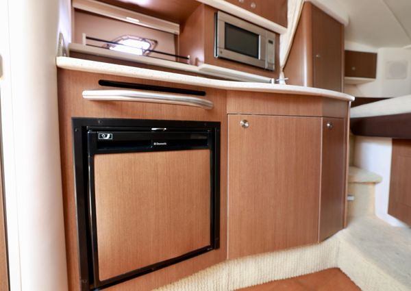 Sea Ray 330 Sundancer image