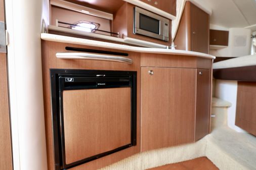 Sea Ray 330 Sundancer image