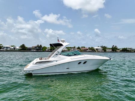 Sea Ray 330 Sundancer image