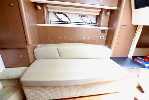 Sea Ray 330 Sundancer image