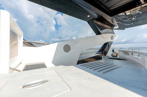 Sunseeker 95 Yacht image