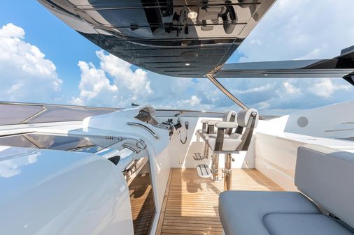 Sunseeker 95 Yacht image