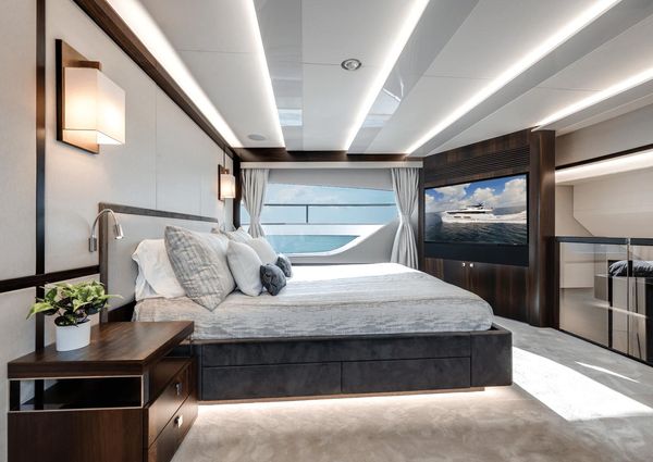 Sunseeker 95 Yacht image