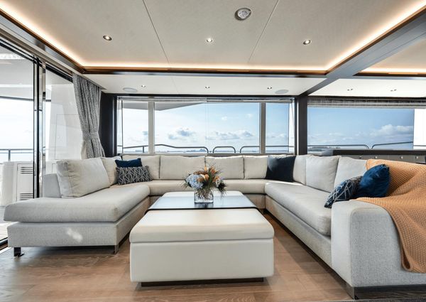 Sunseeker 95 Yacht image