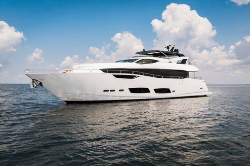 Sunseeker 95 Yacht image