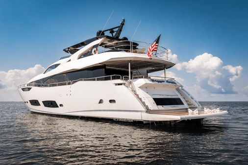 Sunseeker 95 Yacht image