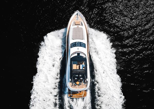 Sunseeker 95 Yacht image