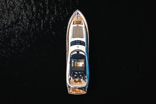 Sunseeker 95 Yacht image