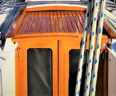 Pacific-seacraft 31 image