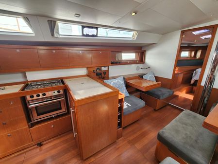 Beneteau Oceanis 45 image