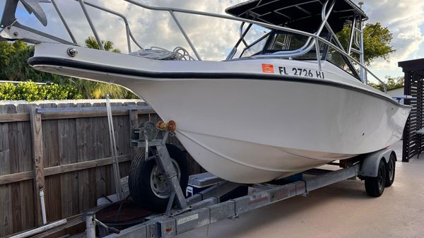Mako 24'