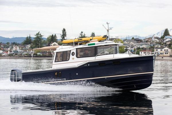 Ranger Tugs R-27 - main image