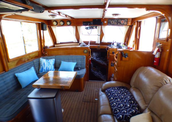 Chb TRI-CABIN image