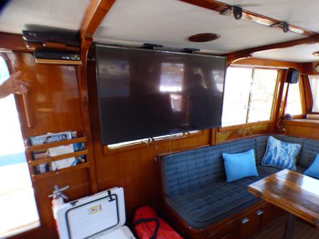 Chb TRI-CABIN image