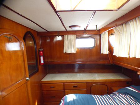 Chb TRI-CABIN image