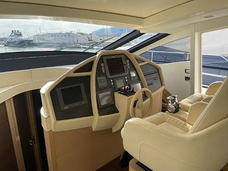 Pershing 72 image