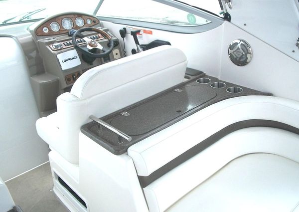 Rinker 280 Express Cruiser image