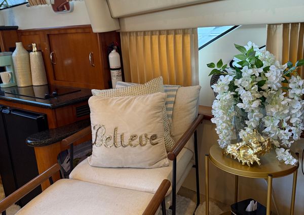 Carver 41 Cockpit Motor Yacht image