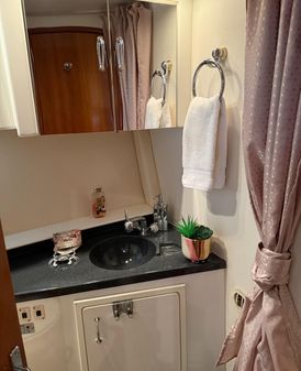 Carver 41 Cockpit Motor Yacht image