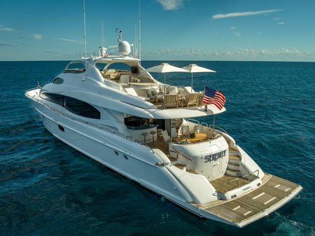 Lazzara Motor Yacht image