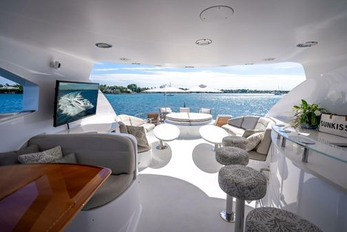 Lazzara Motor Yacht image