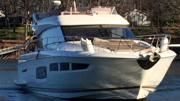 Prestige 550