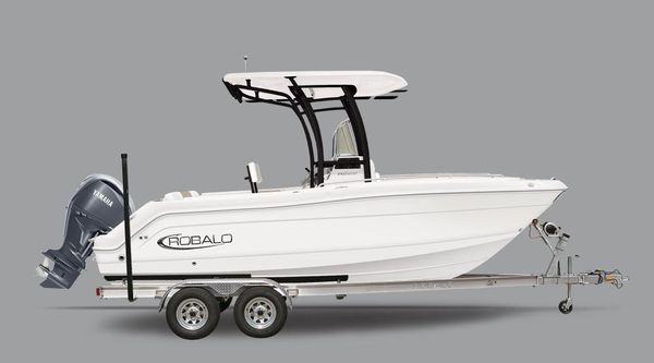 Robalo R222-CENTER-CONSOLE image