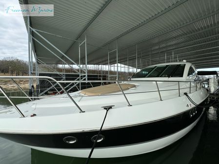 Cruisers Yachts 540 Sports Coupe image