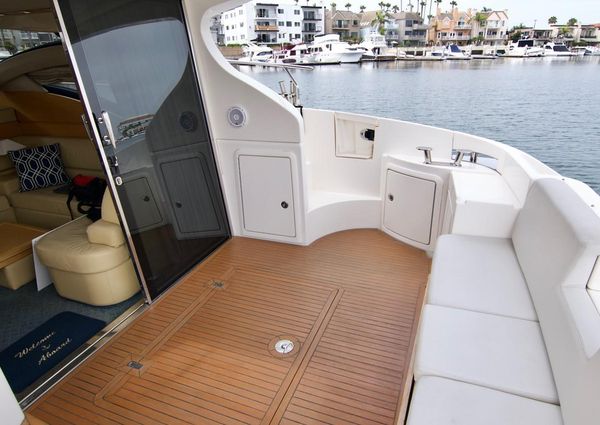 Azimut Flybridge image