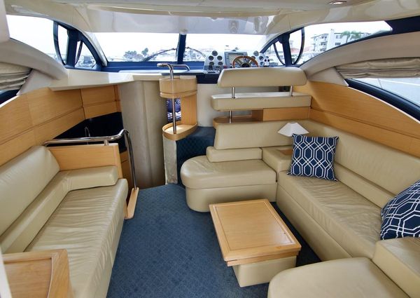 Azimut Flybridge image