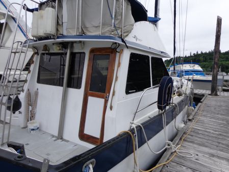 Lancer PILOTHOUSE-MOTORSAILOR image