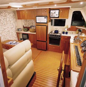 Mainship 390-TRAWLER image