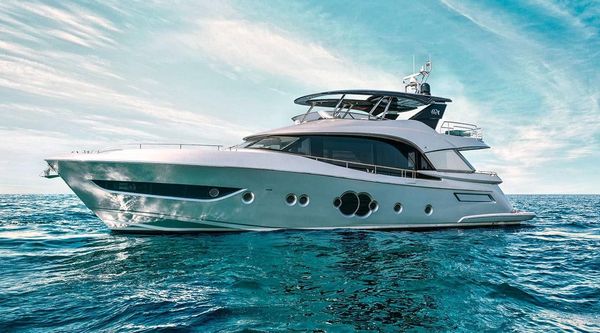 Monte Carlo Yachts MCY 76 image