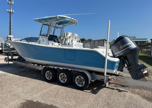 Sportsman Open 282 Center Console image