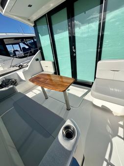 Tiara Yachts C39 Coupe image