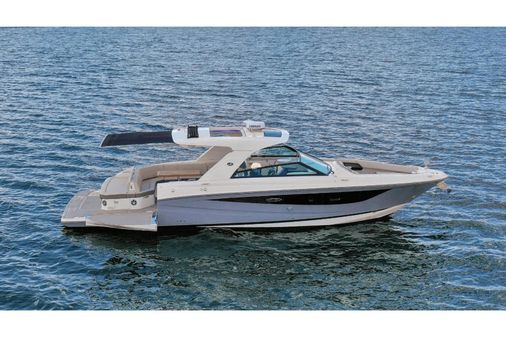 Sea Ray 400 SLX image