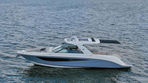 Sea Ray 400 SLX 