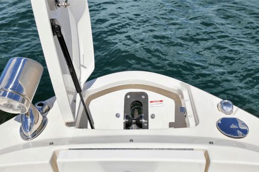 Sea Ray 400 SLX image