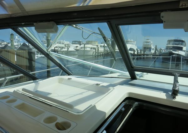 Tiara-yachts 37-OPEN-WITH-TOWER image