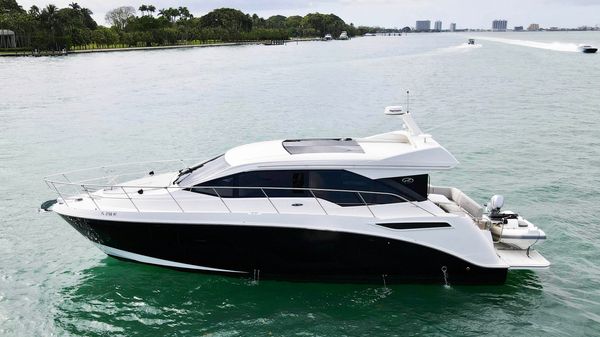 Sea Ray 460 Sundancer 