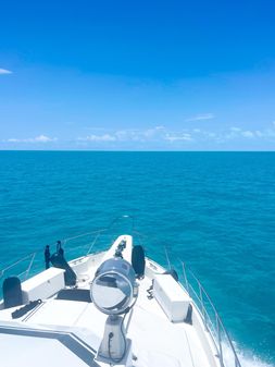 Hatteras 54 Extended Deckhouse image