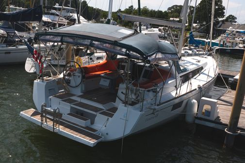 Beneteau Oceanis 48 image