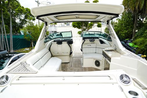 Sea Ray 350 SLX image