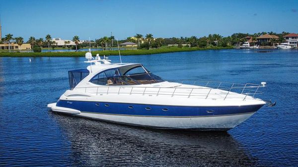 Cruisers Yachts 540 Express